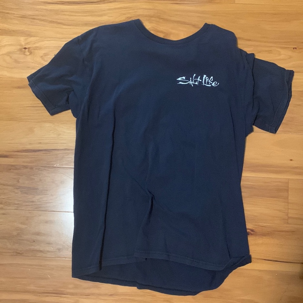SALT LIFE US FLAG ON BACK MENS MEDIUM SHIRT
